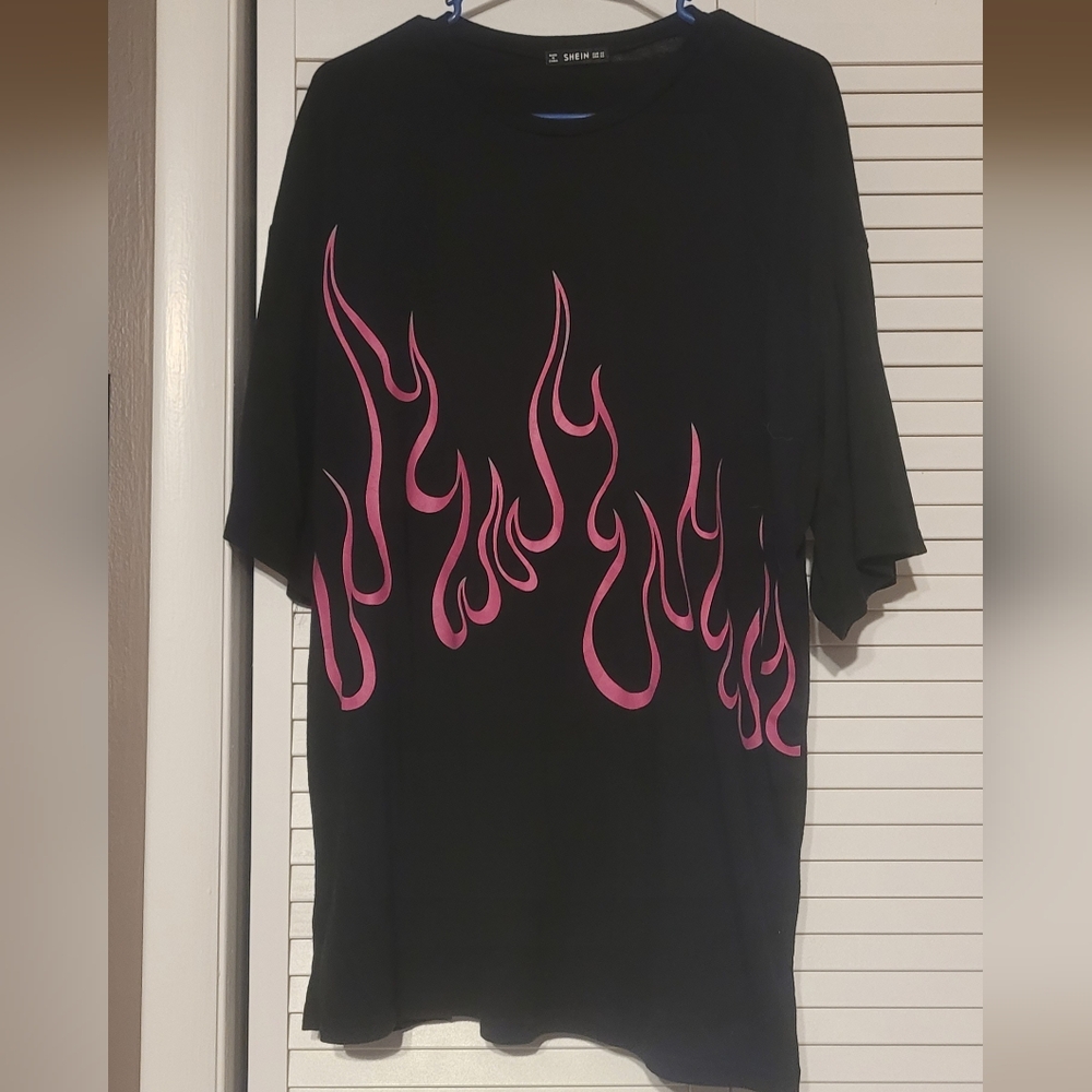 SHEIN Black And Pink Flame T Shirt Dress